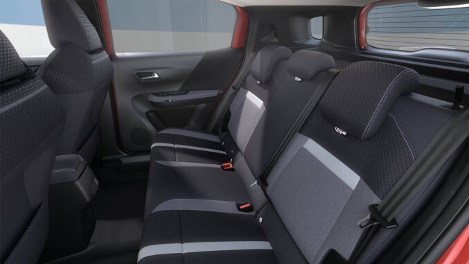Vauxhall Frontera 83kW Ultimate 44kWh 5dr Auto Electric Estate - Image 8